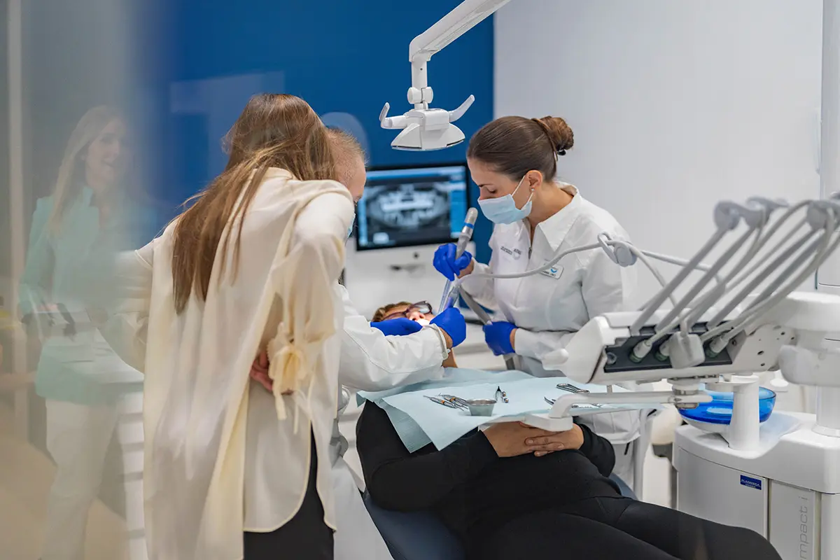 Visitas al dentista en Bustillo & López